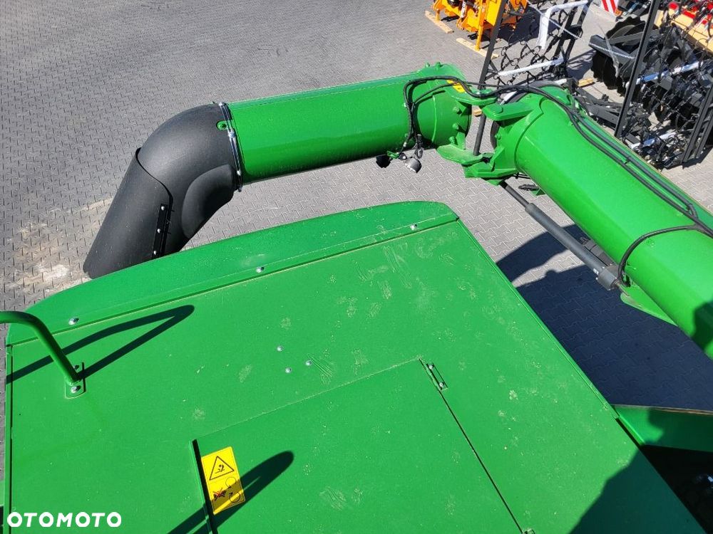 John Deere T 670 i - 16