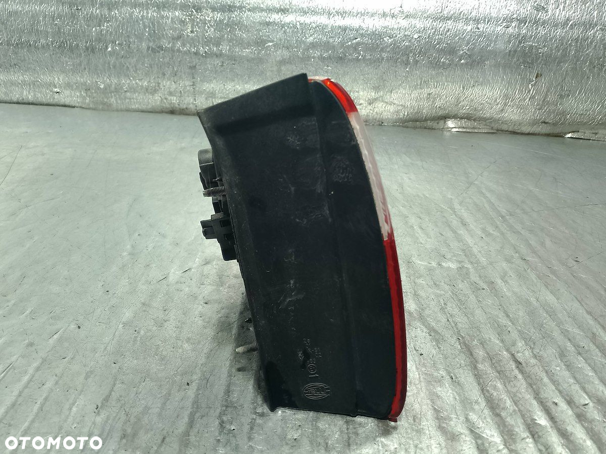 LAMPA TYLNA PRAWA SEAT TOLEDO II 1M5945096B SEDAN - 6