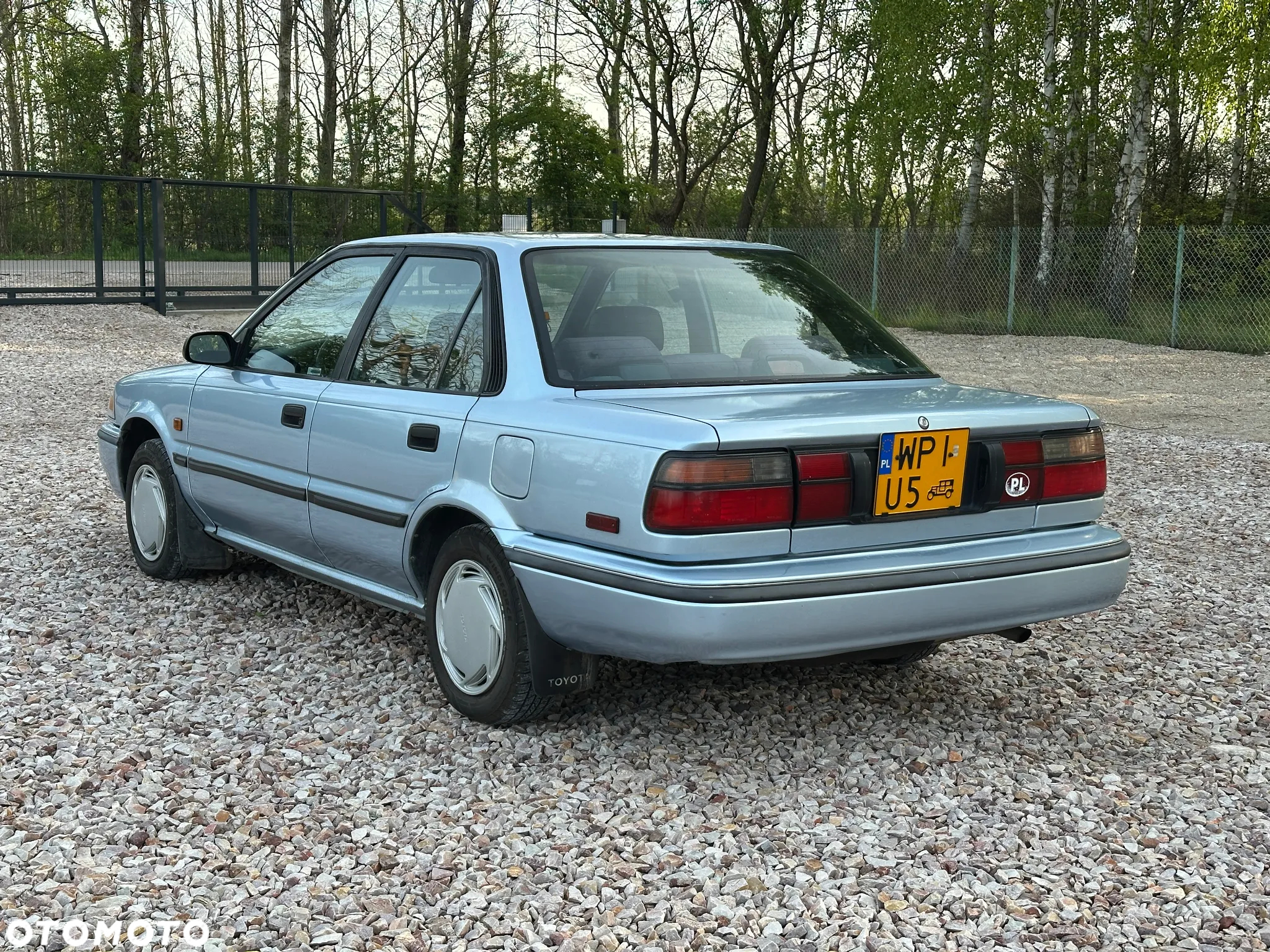 Toyota Corolla 1.6 XLi - 3