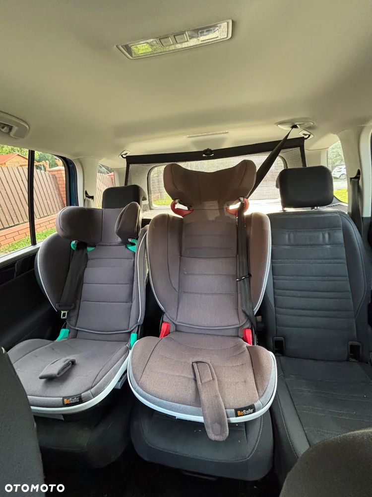 Volkswagen Touran 1.5 TSI EVO Highline - 19