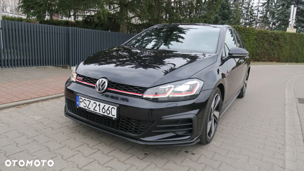 Volkswagen Golf GTI (BlueMotion Technology) DSG Performance