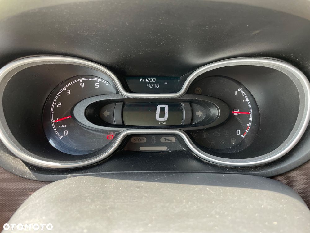 Renault Trafic Long Talento Vivaro Custom Transit T6 Expert Jumpy Primastar - 26