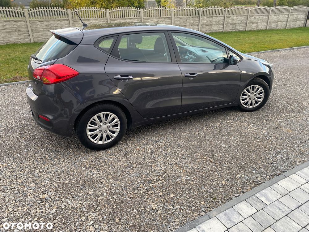 Kia Ceed 1.4 CRDi 90 Spirit - 8