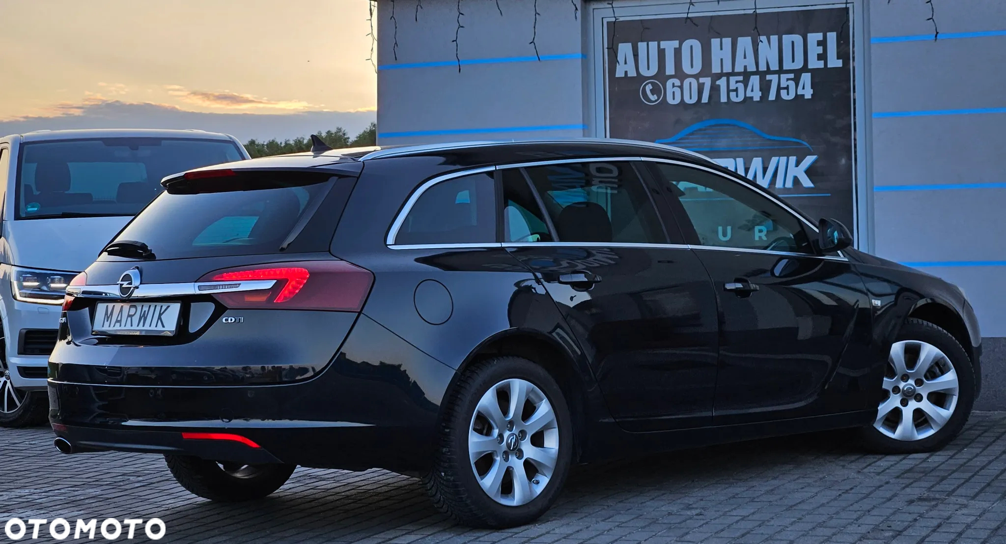 Opel Insignia 2.0 CDTI Exclusive S&S - 10