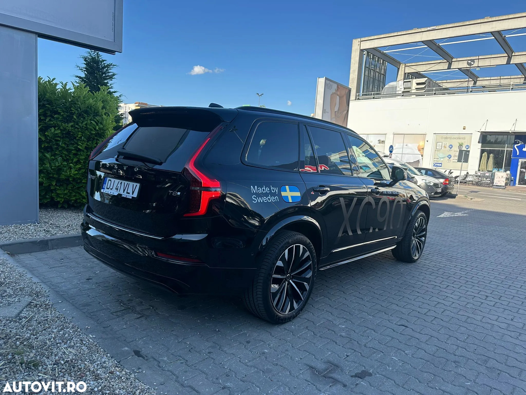 Volvo XC 90 T8 AWD PHEV Ultra Dark - 18