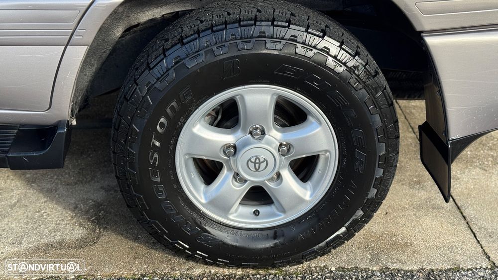 Toyota Land Cruiser SW 4.2 TD VX TA - 23