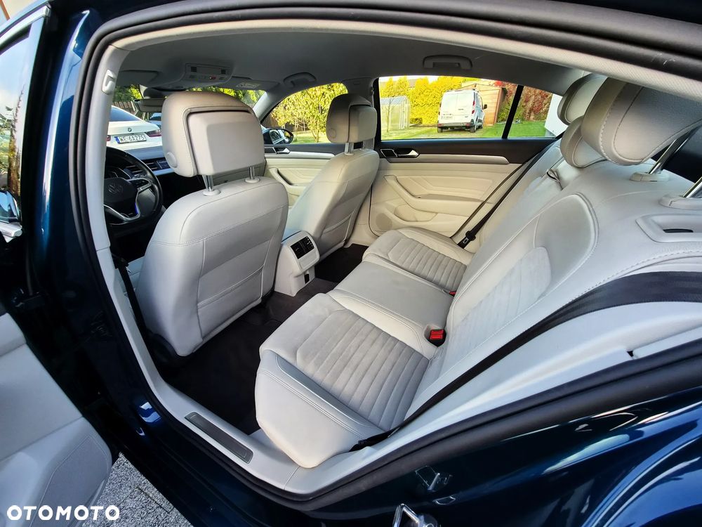 Volkswagen Passat 1.4 TSI Plug-In-Hybrid GTE - 9