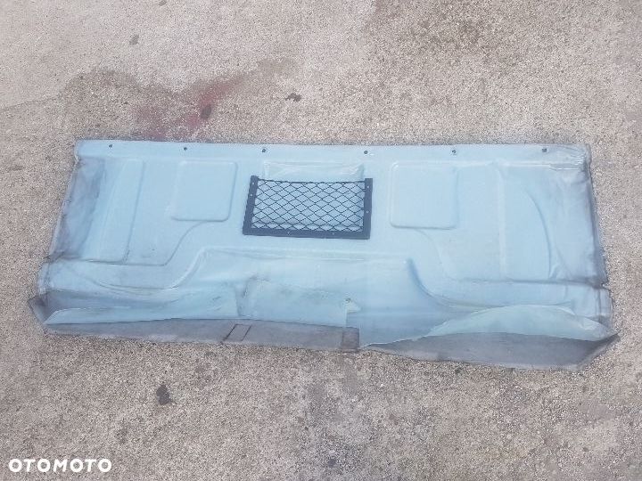 Iveco Daily 4 06-11 tapicerka dolna ściany grodziowej za fotelem - 1