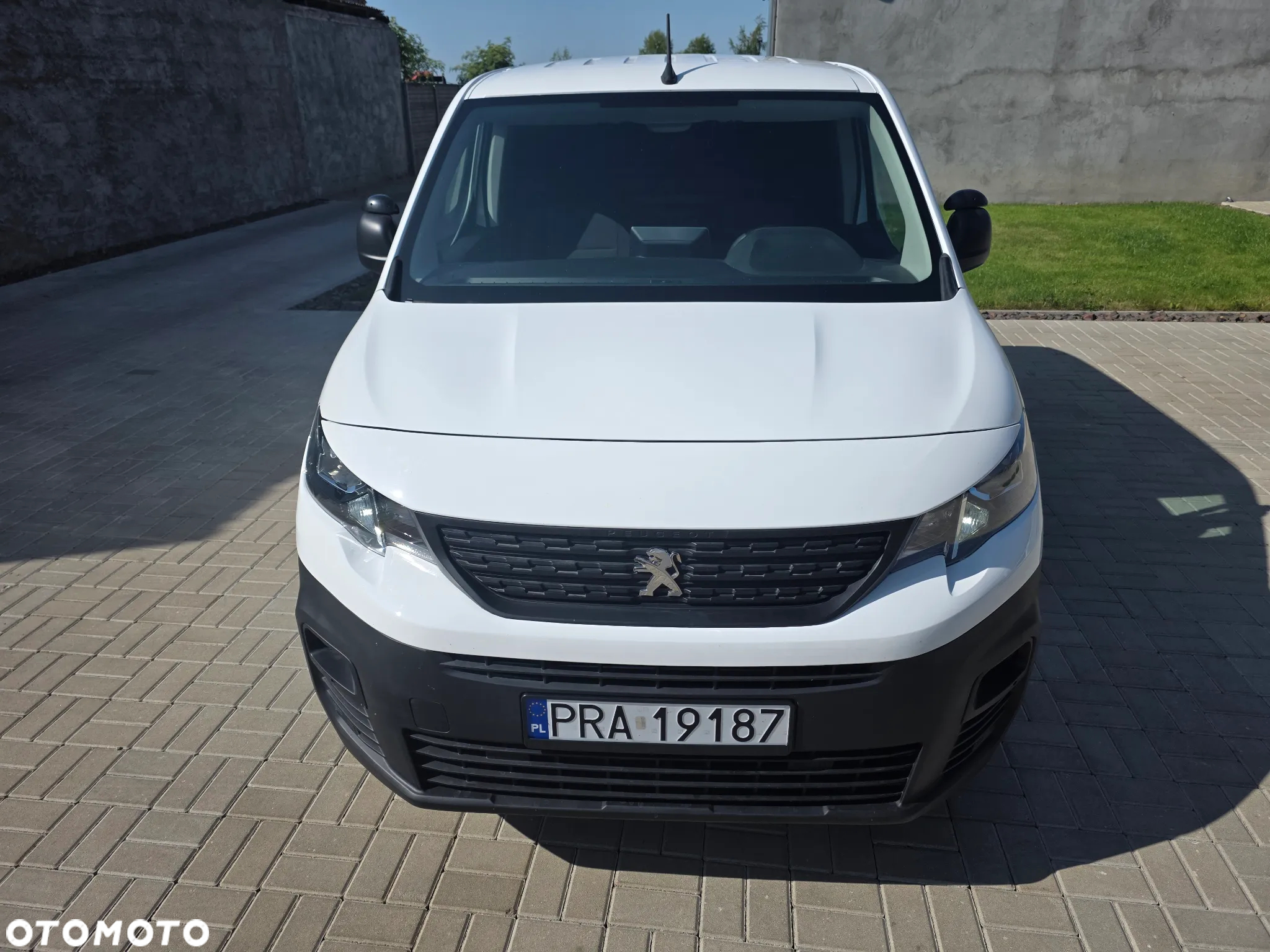 Peugeot Partner IV - 16