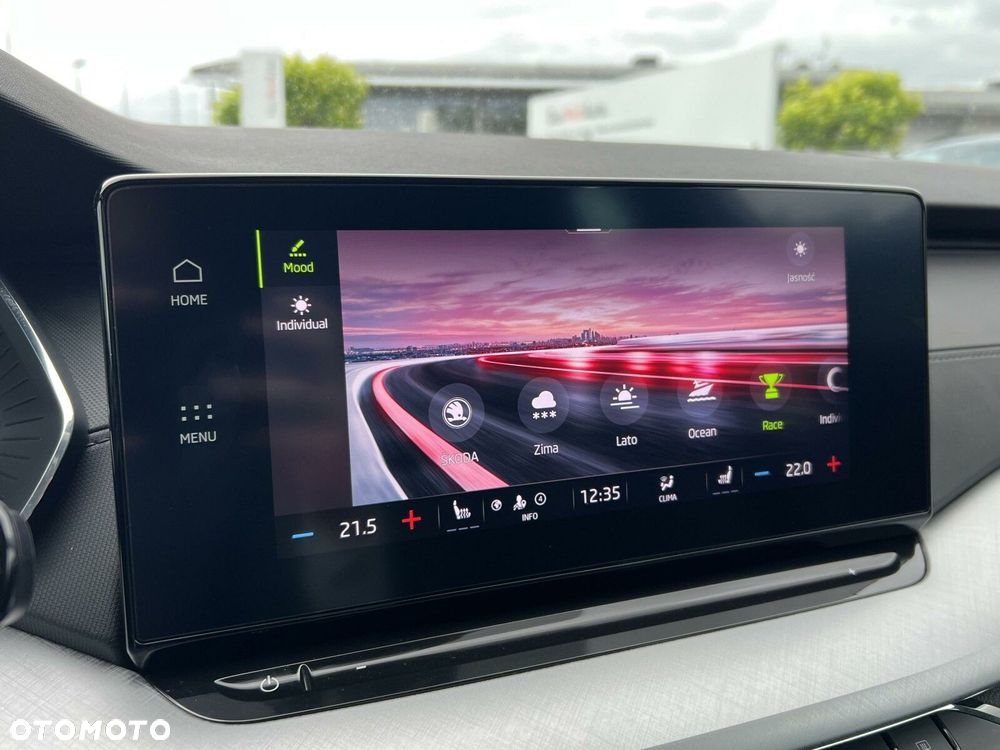 Skoda Octavia 2.0 TDI SCR Style DSG - 28