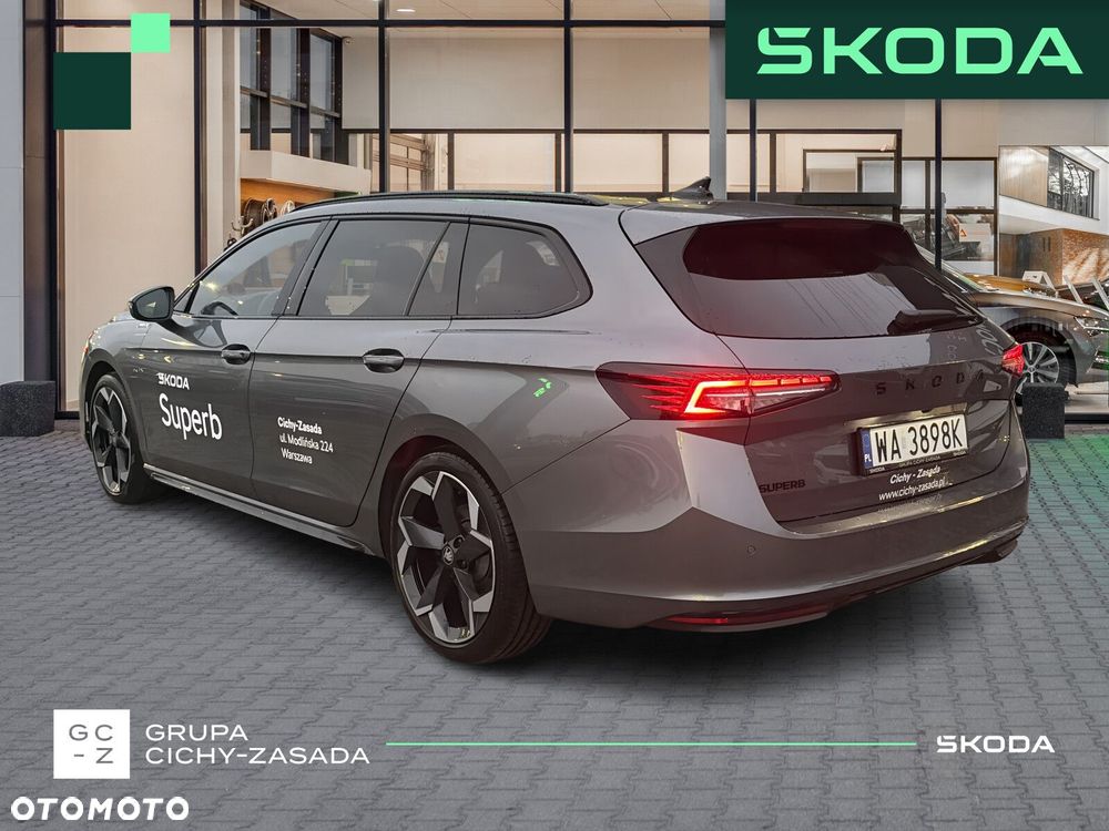 Skoda Superb 2.0 TSI Sportline DSG - 3