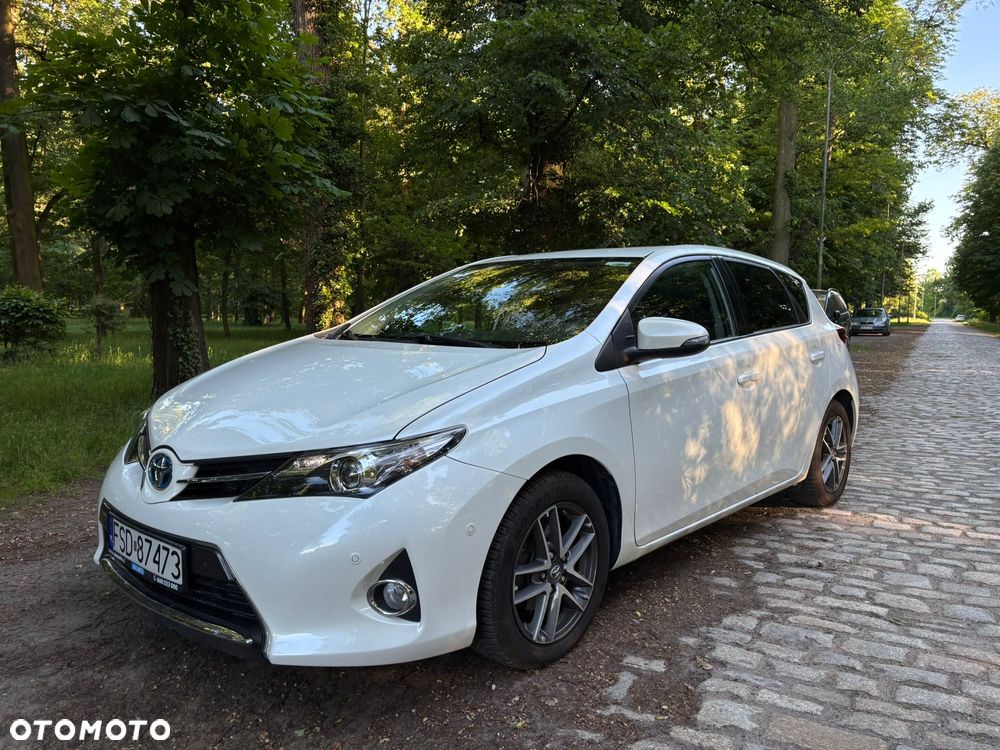 Toyota Auris 1.8 HSD Luna - 8