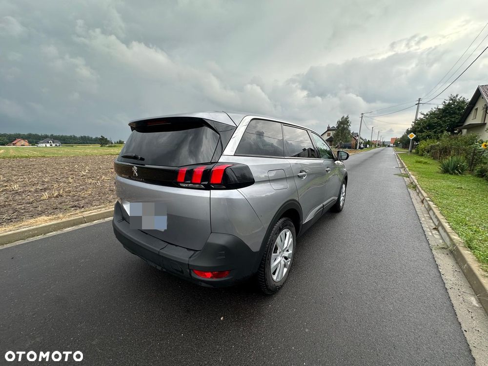 Peugeot 5008 - 6