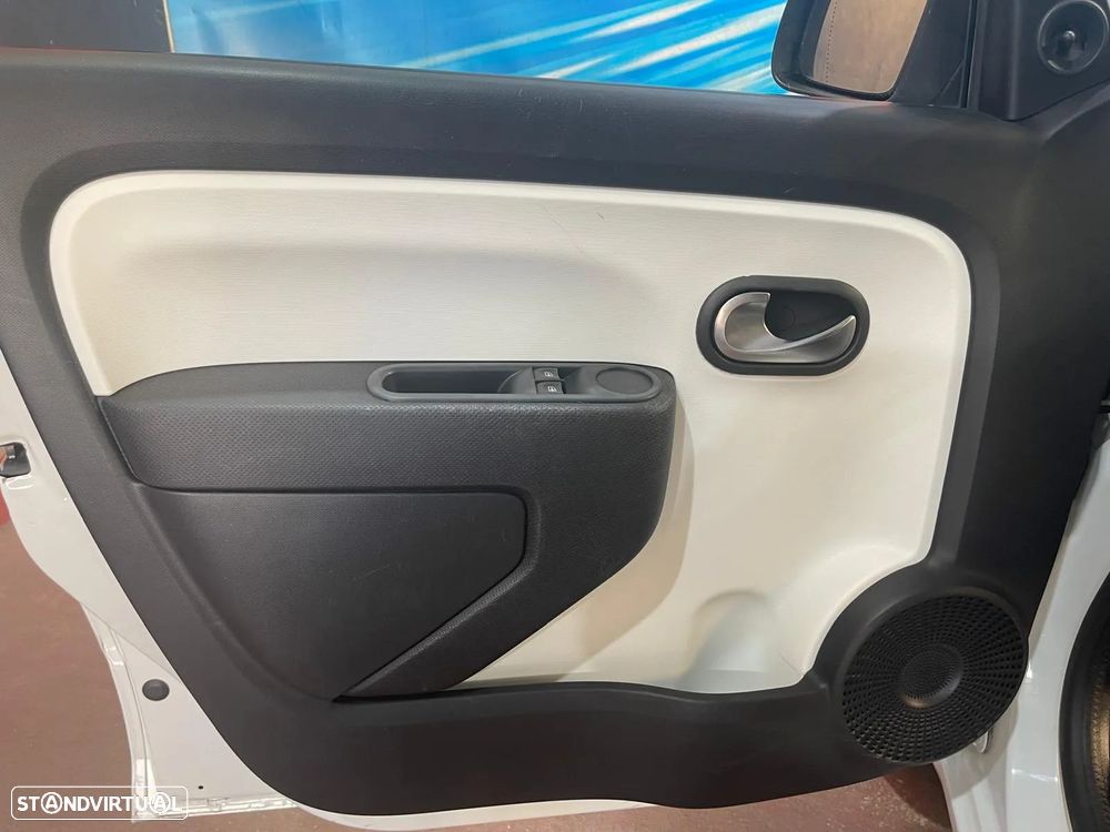 Renault Twingo SCe 70 S&S LIMITED - 38