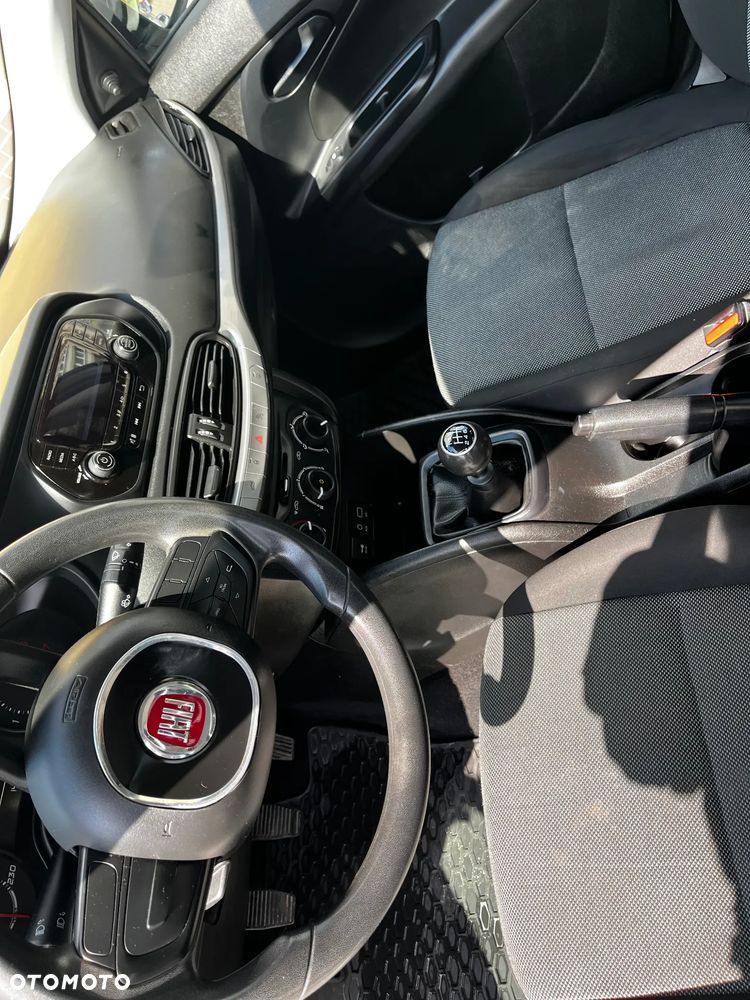 Fiat Tipo - 12