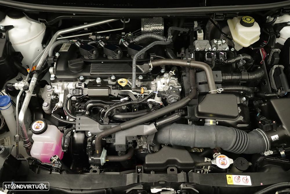 Toyota Yaris Cross 1.5 HDF Comfort - 24