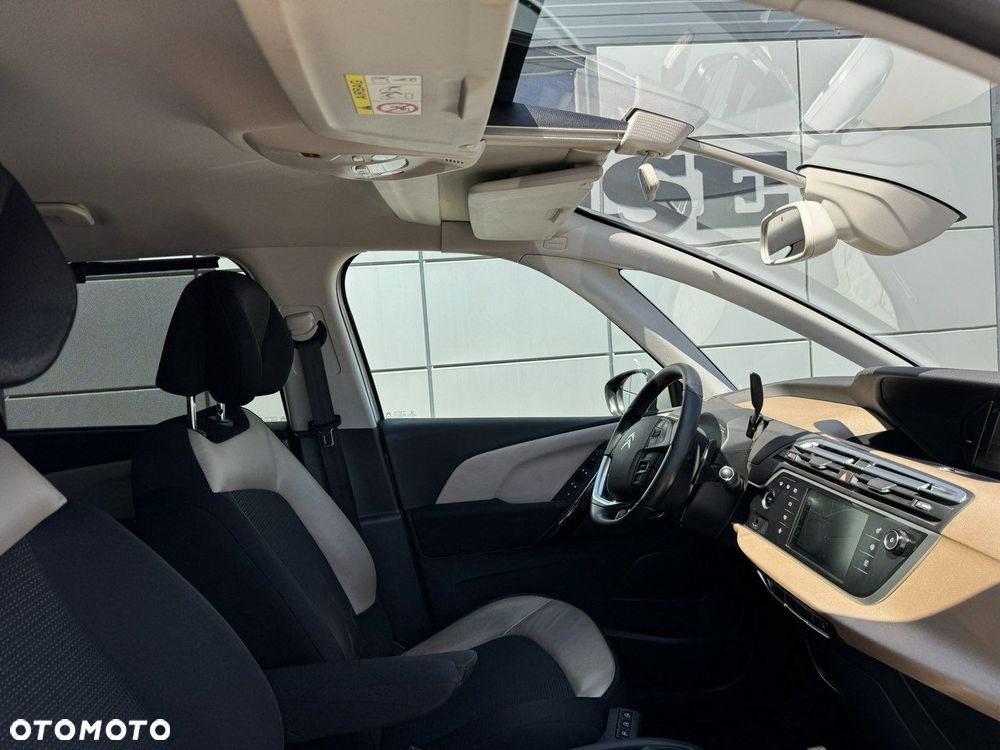 Citroën C4 Grand Picasso - 12