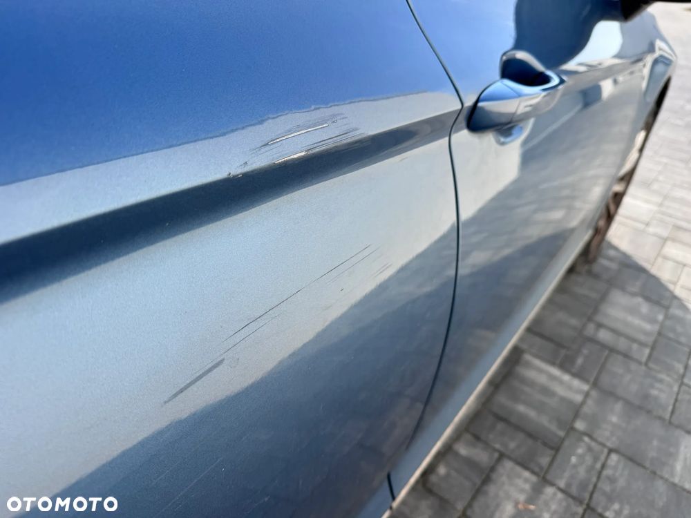 Volkswagen Passat - 3