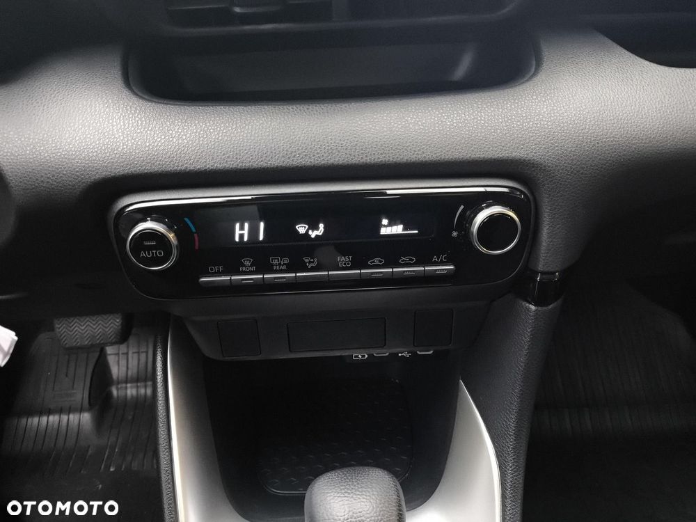 Toyota Yaris Hybrid 1.5 Comfort - 16