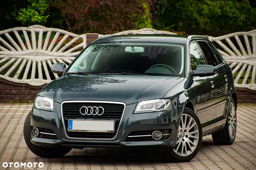 Audi A3 Sportback 1.6 Attraction - 2