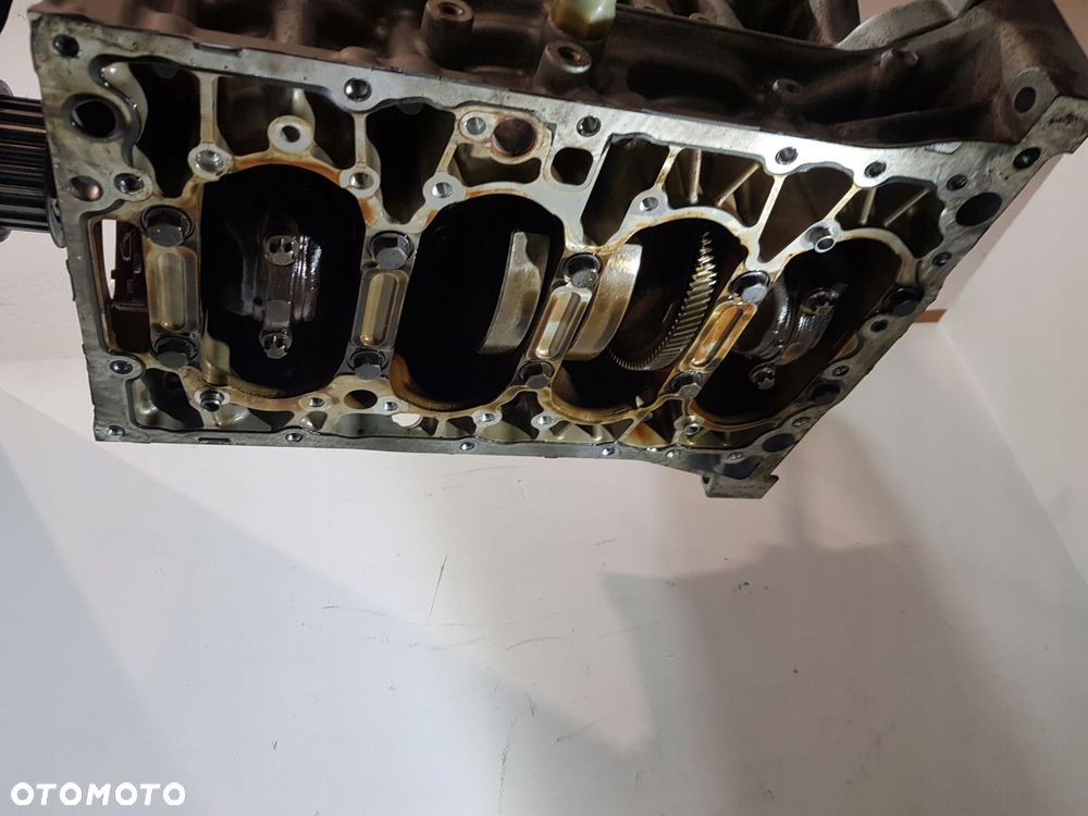 dół silnika b4204t38 volvo v60 s60 v40 2 ii 2.0 t2 drive-e 122 km - 12