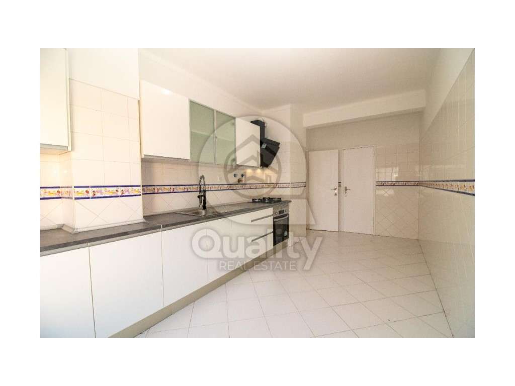 Apartamento T2 em Paio Pires - Grande imagem: 3/28