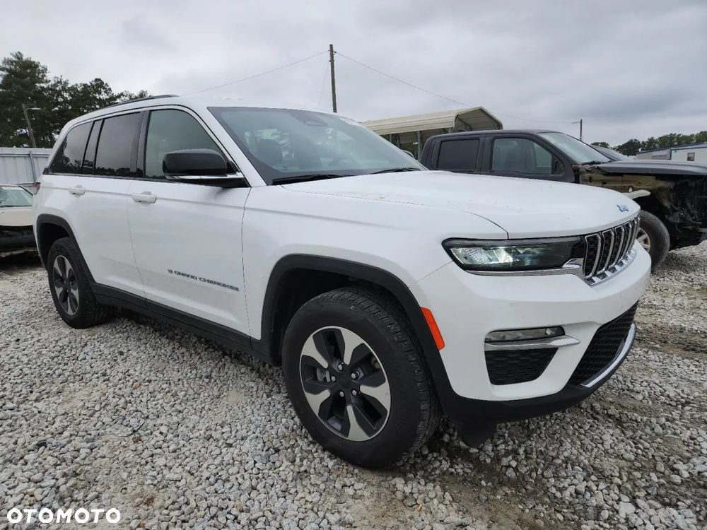 Jeep Grand Cherokee - 3