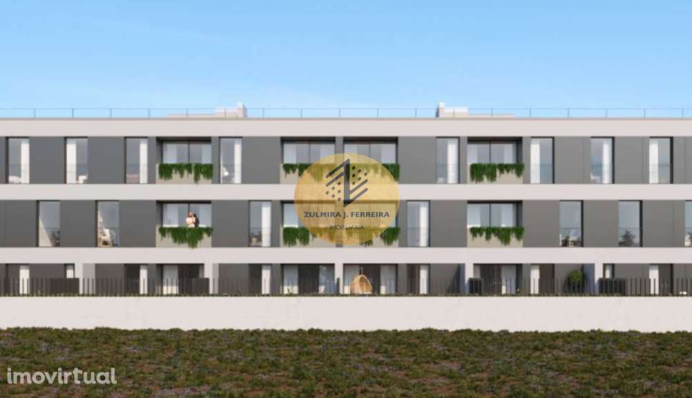 Apartamento novo T2 c/ Terraço e Jardim, próximo H. S. João - Grande imagem: 5/14