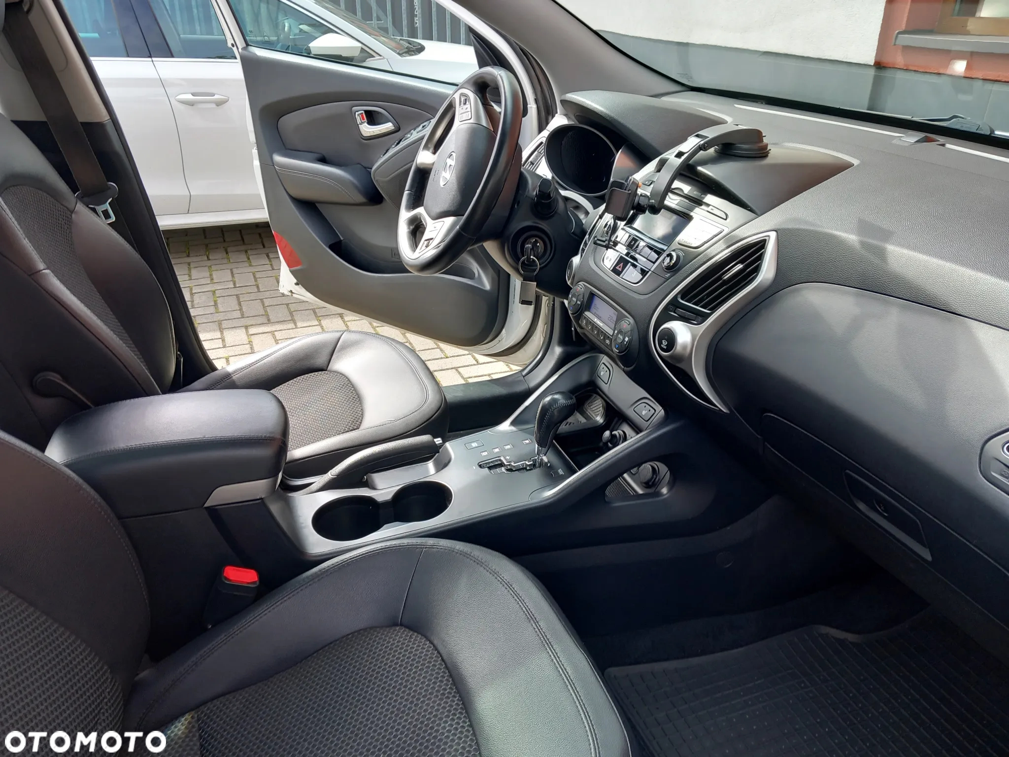 Hyundai ix35 - 11