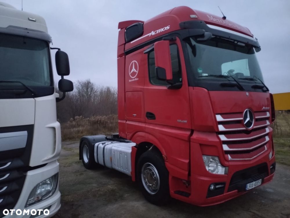 Mercedes-Benz Actros - 2