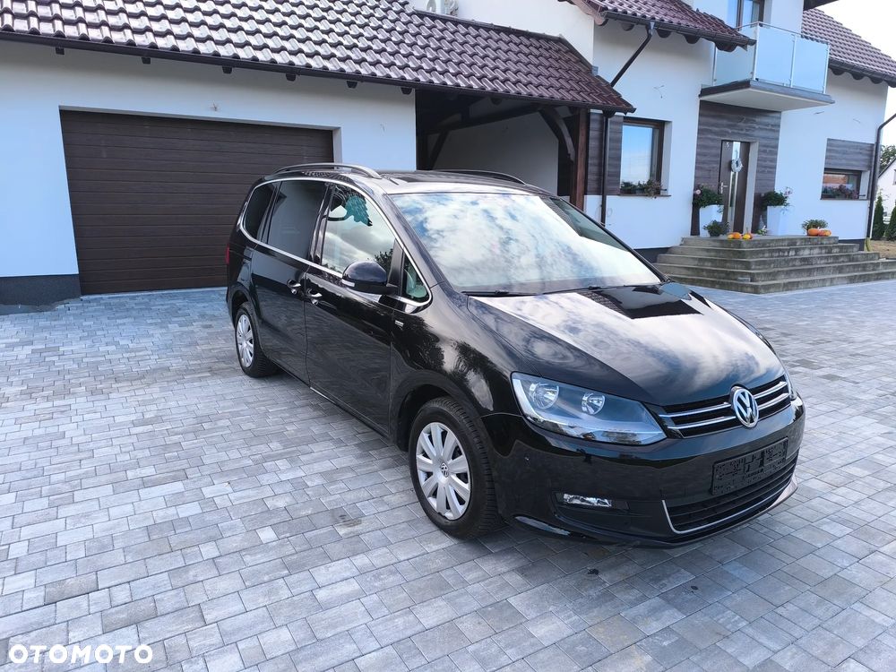 Volkswagen Sharan 2.0 TDI Comfortline DSG - 2