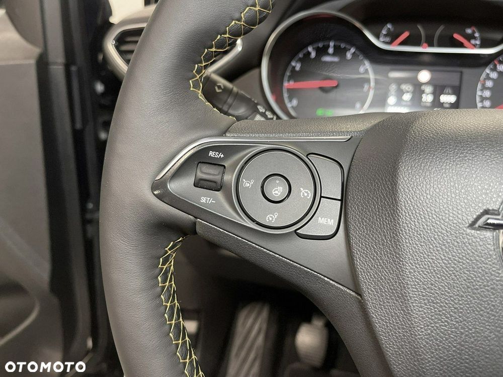 Opel Crossland X 1.2 Start/Stop Ultimate - 24