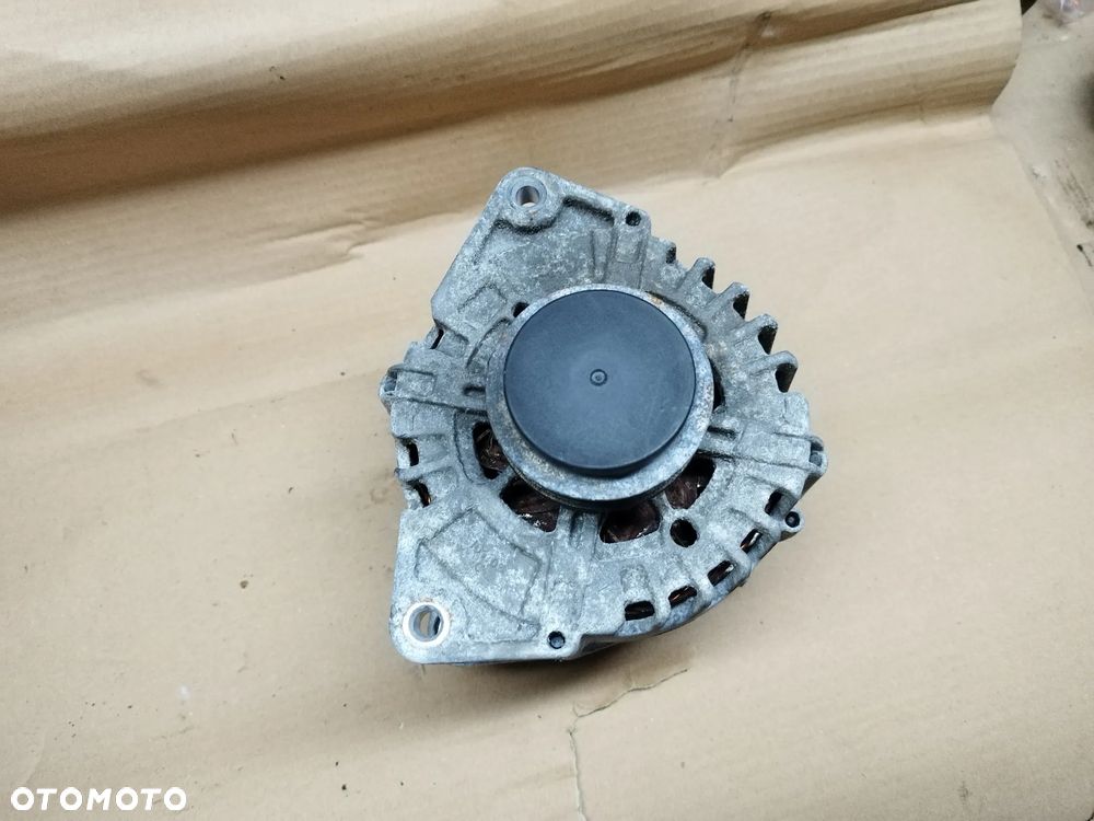 MERCEDES C63s C63 63 AMG W205 A0009061705 Alternator 200A - 2