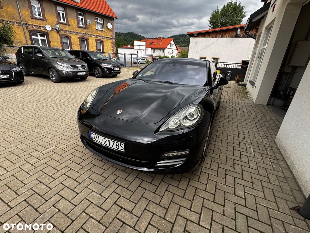 Porsche Panamera 4S - 6