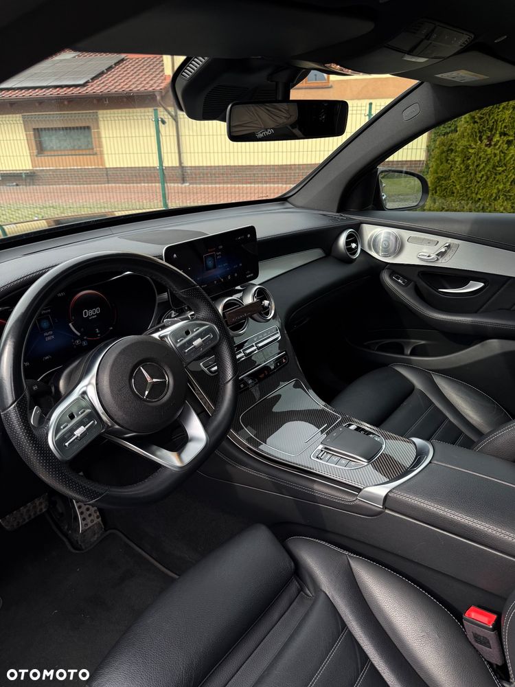Mercedes-Benz GLC 300 d 4Matic 9G-TRONIC AMG Line - 10