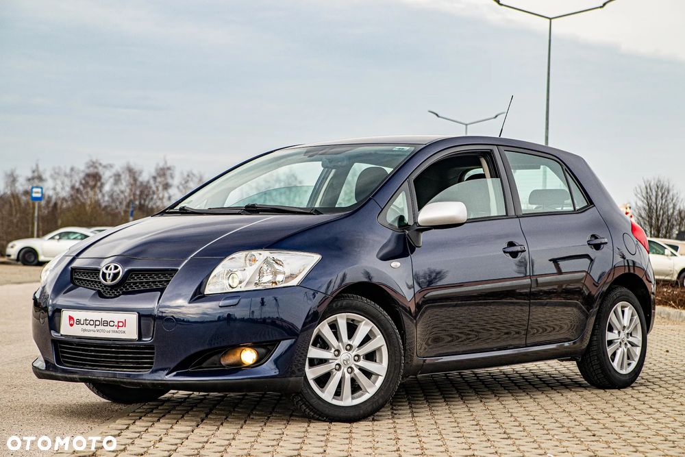 Toyota Auris 1.6 VVT-i Premium - 1