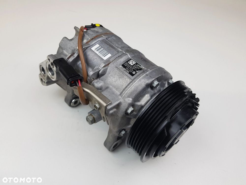 Kompresor Sprężarka klimatyzacji BMW G20 G30 G80 G82 3.0i 9482996 - 2