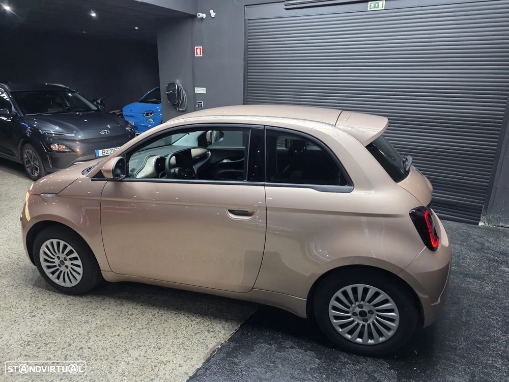 Fiat 500e 3 + 1 42 kWh Icon - 9