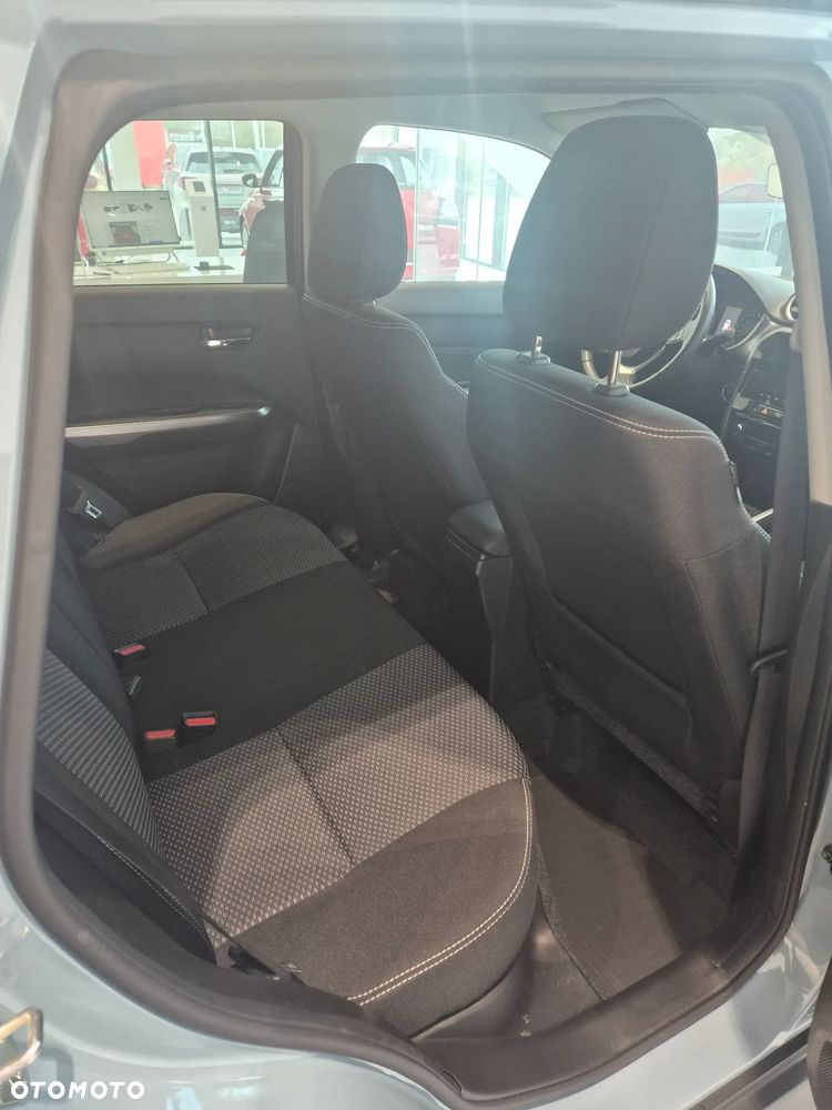 Suzuki Vitara 1.4 Boosterjet mHEV Premium Plus 2WD - 8