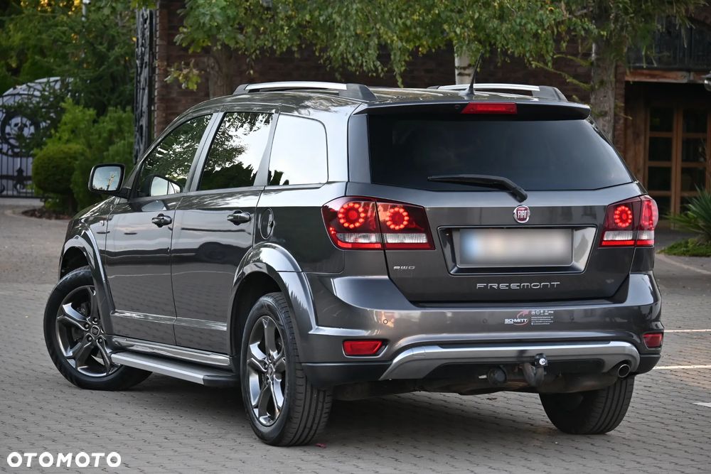 Fiat Freemont 2.0 Multijet 16V DPF Automatik Allrad Cross - 16