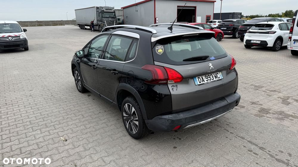 Peugeot 2008 BlueHDi 100 Active - 3