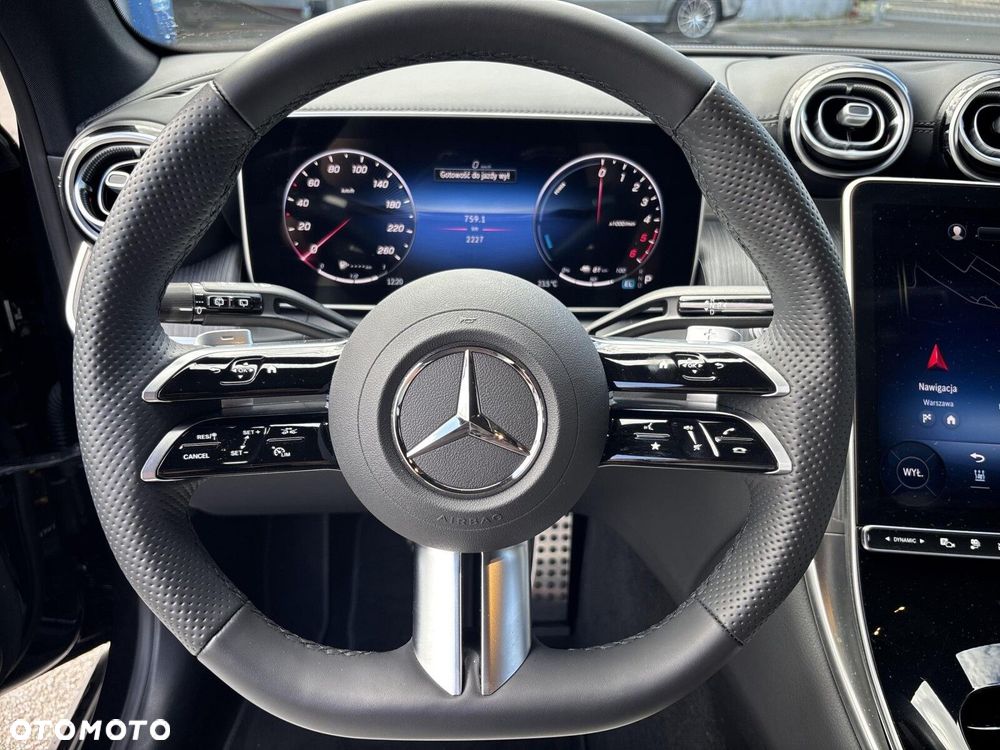 Mercedes-Benz GLC - 11