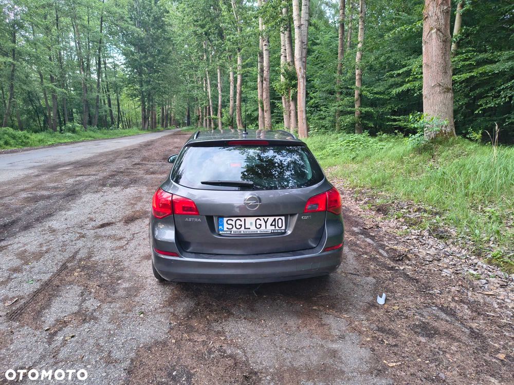 Opel Astra - 4