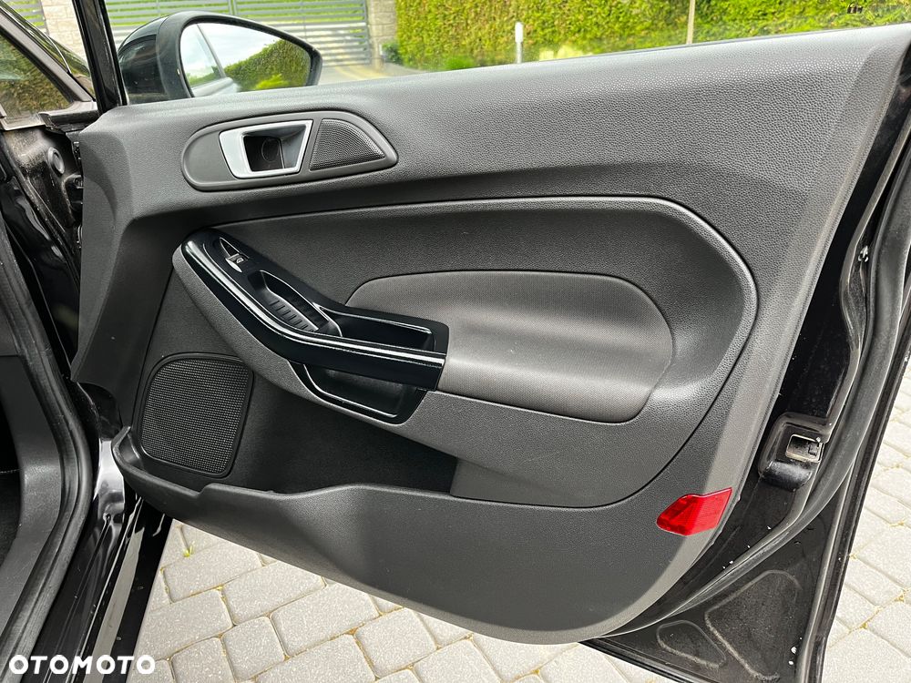Ford Fiesta 1.6 TDCi DPF Titanium - 20