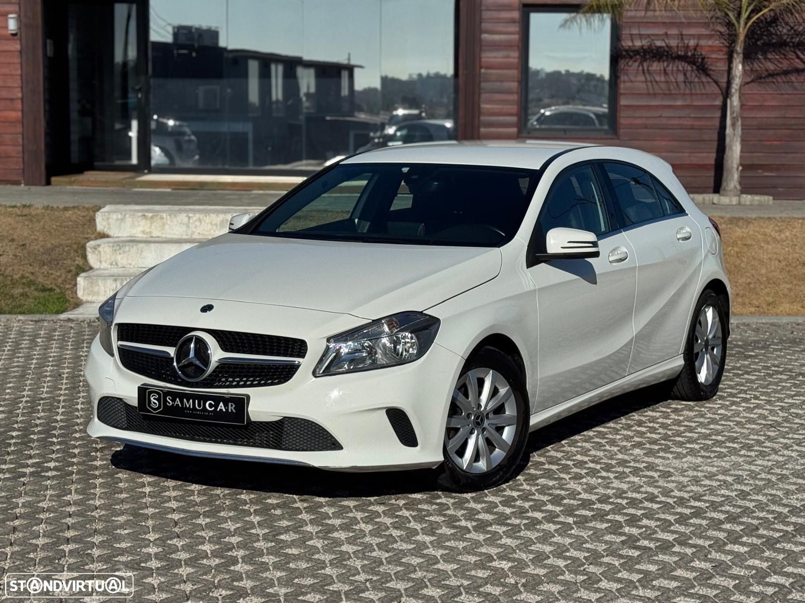 Mercedes-Benz A 180 d Urban - 1