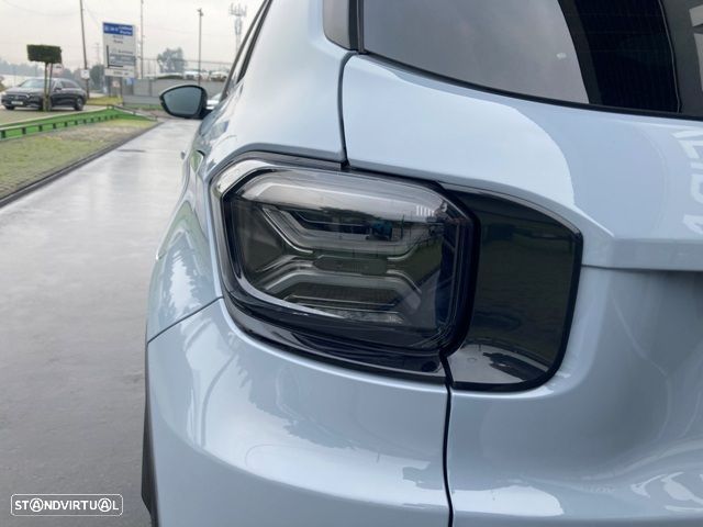 Jeep Avenger 1.2 GSE T3 Summit - 12