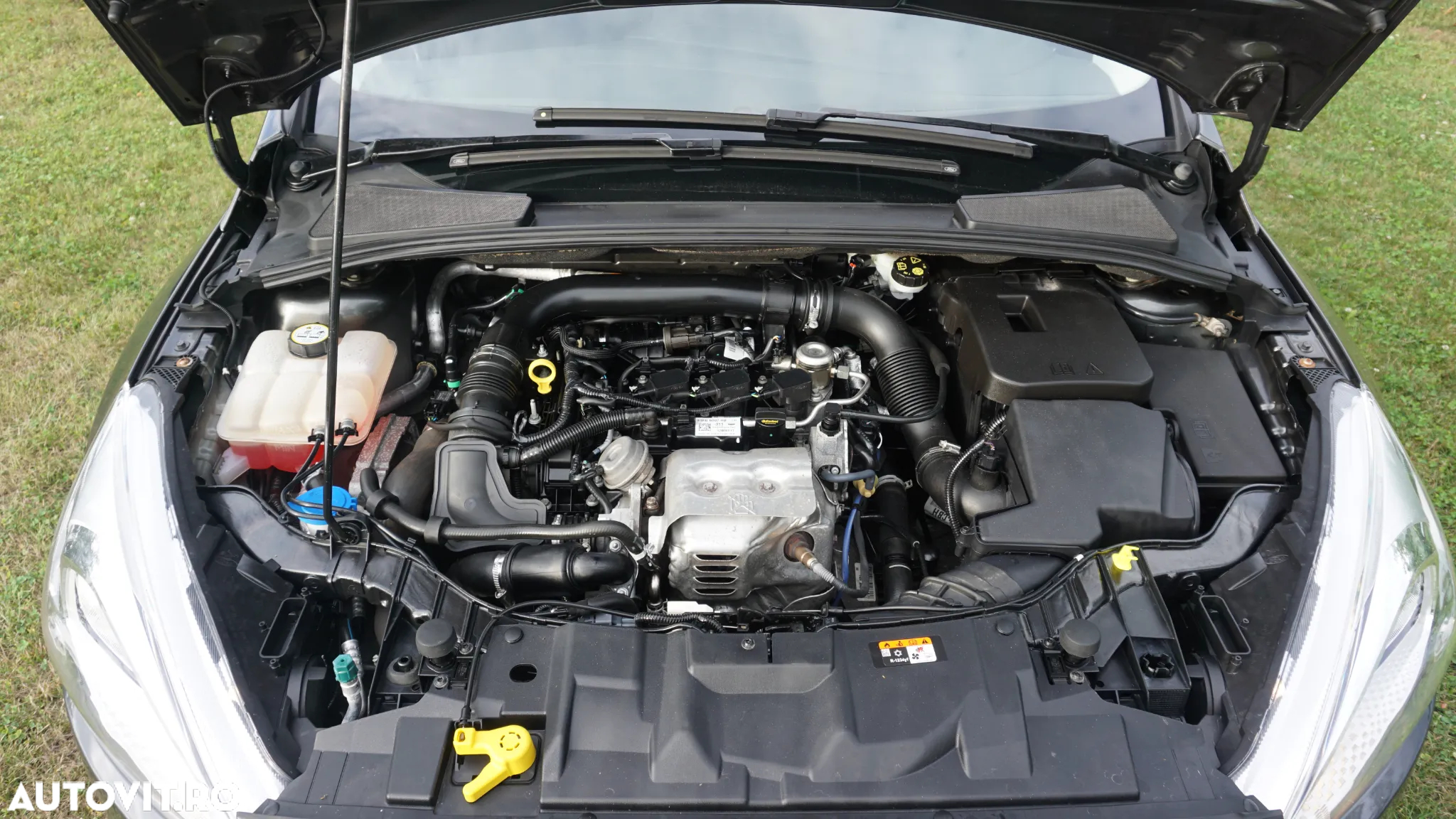 Ford Focus 1.0 EcoBoost Trend - 30