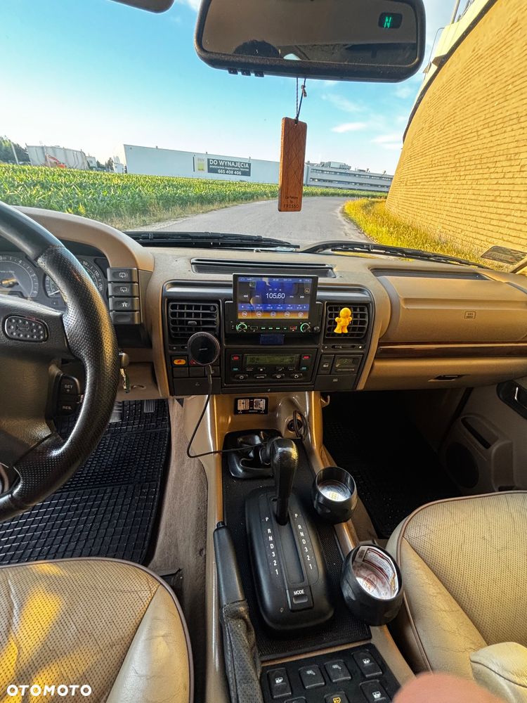 Land Rover Discovery - 7