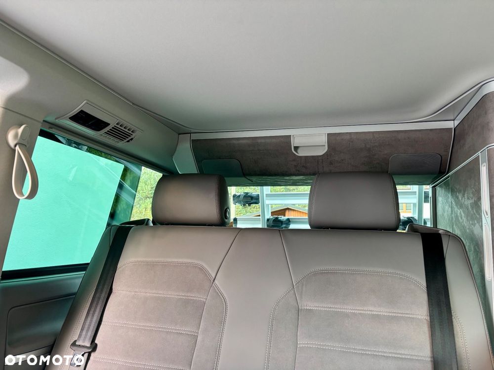 Volkswagen California - 35