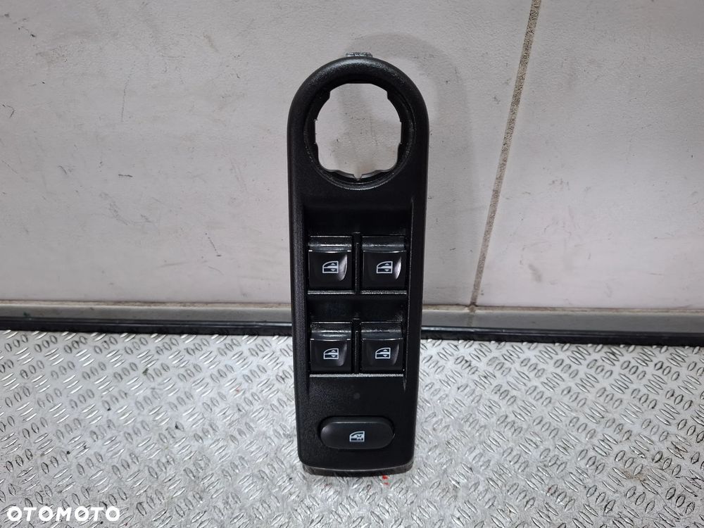 Przełącznik panel szyb lewy przód Renault Captur I - 1